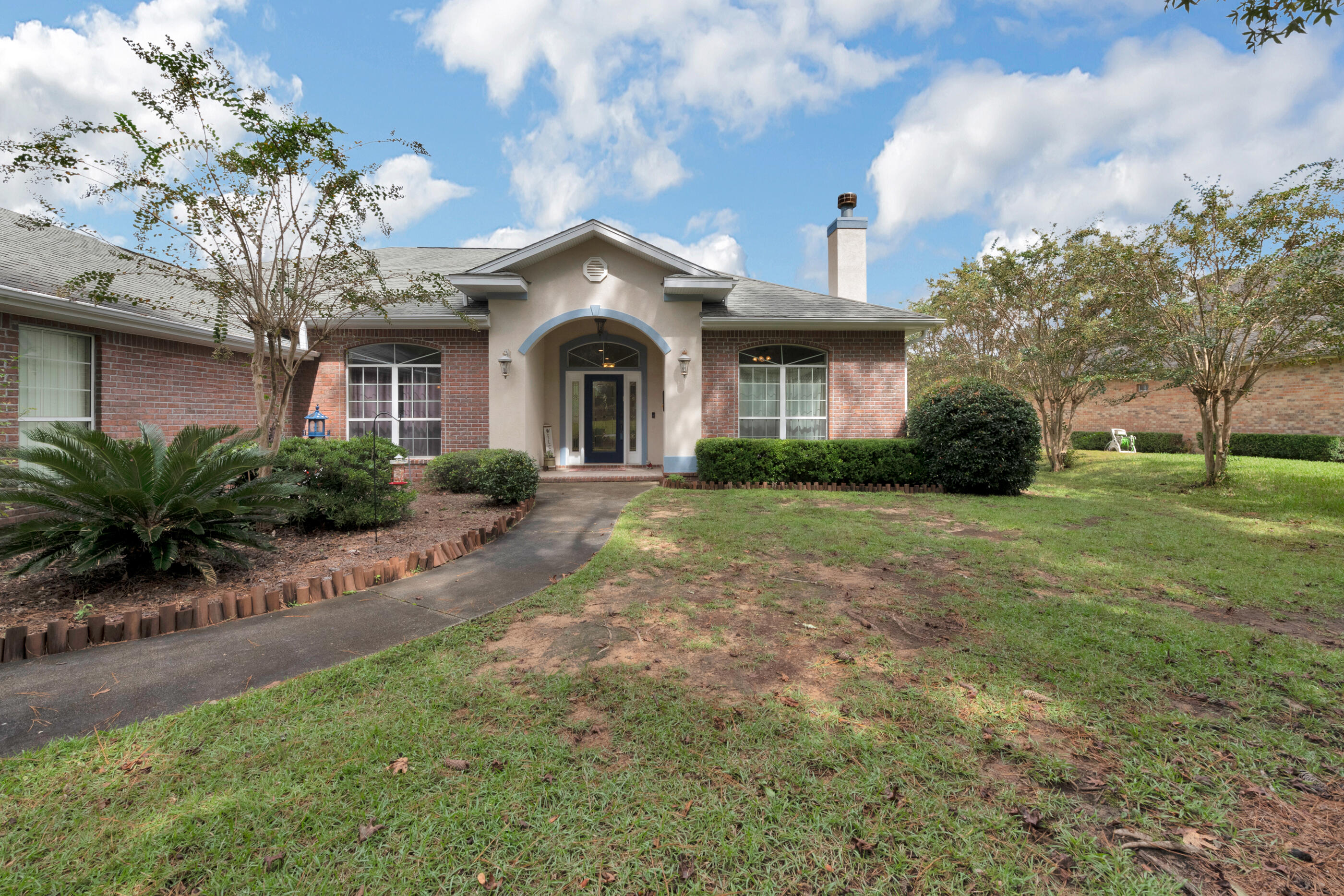 FOXWOOD ESTATES 1 - Residential