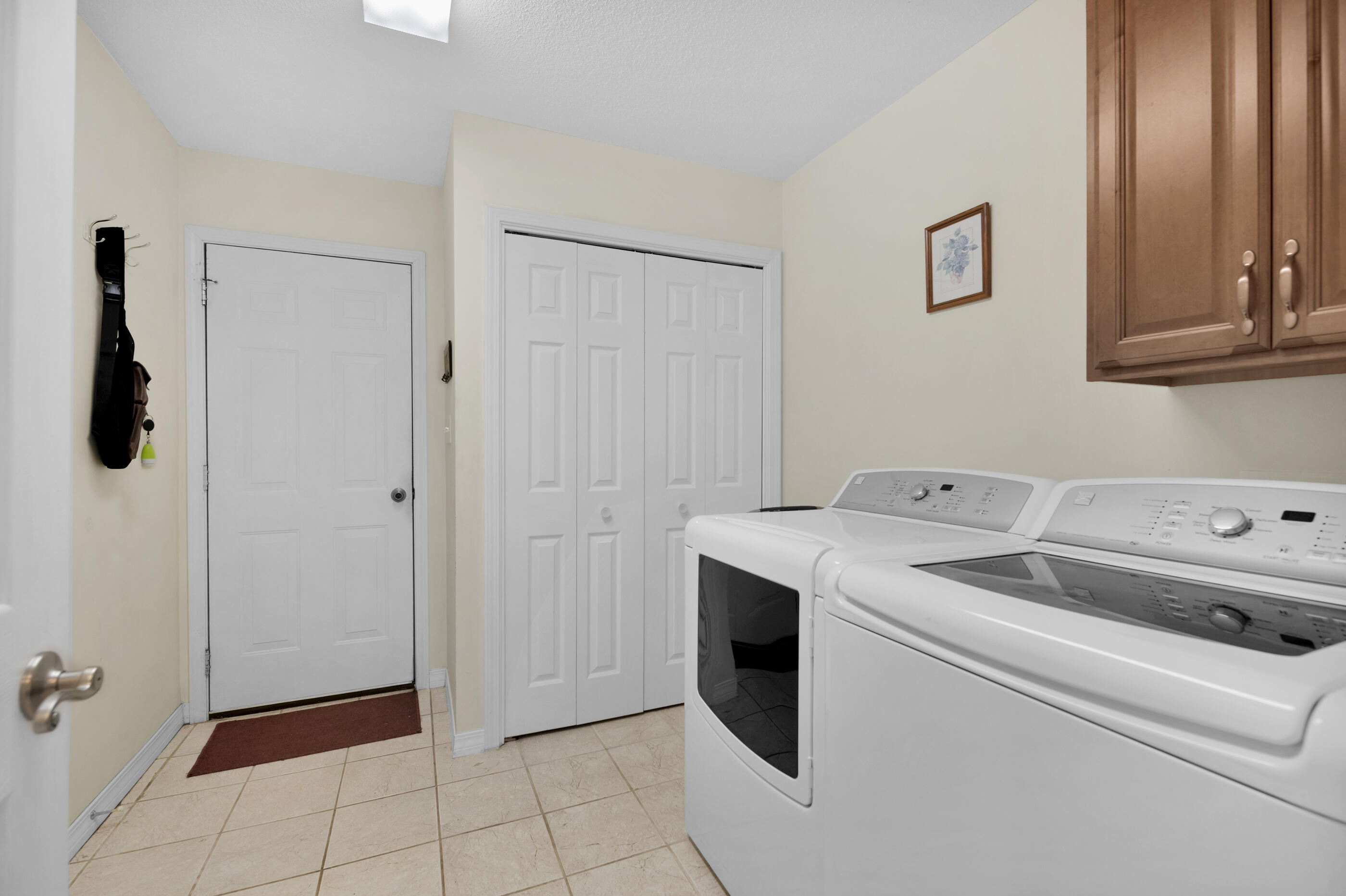 FOXWOOD ESTATES 1 - Residential