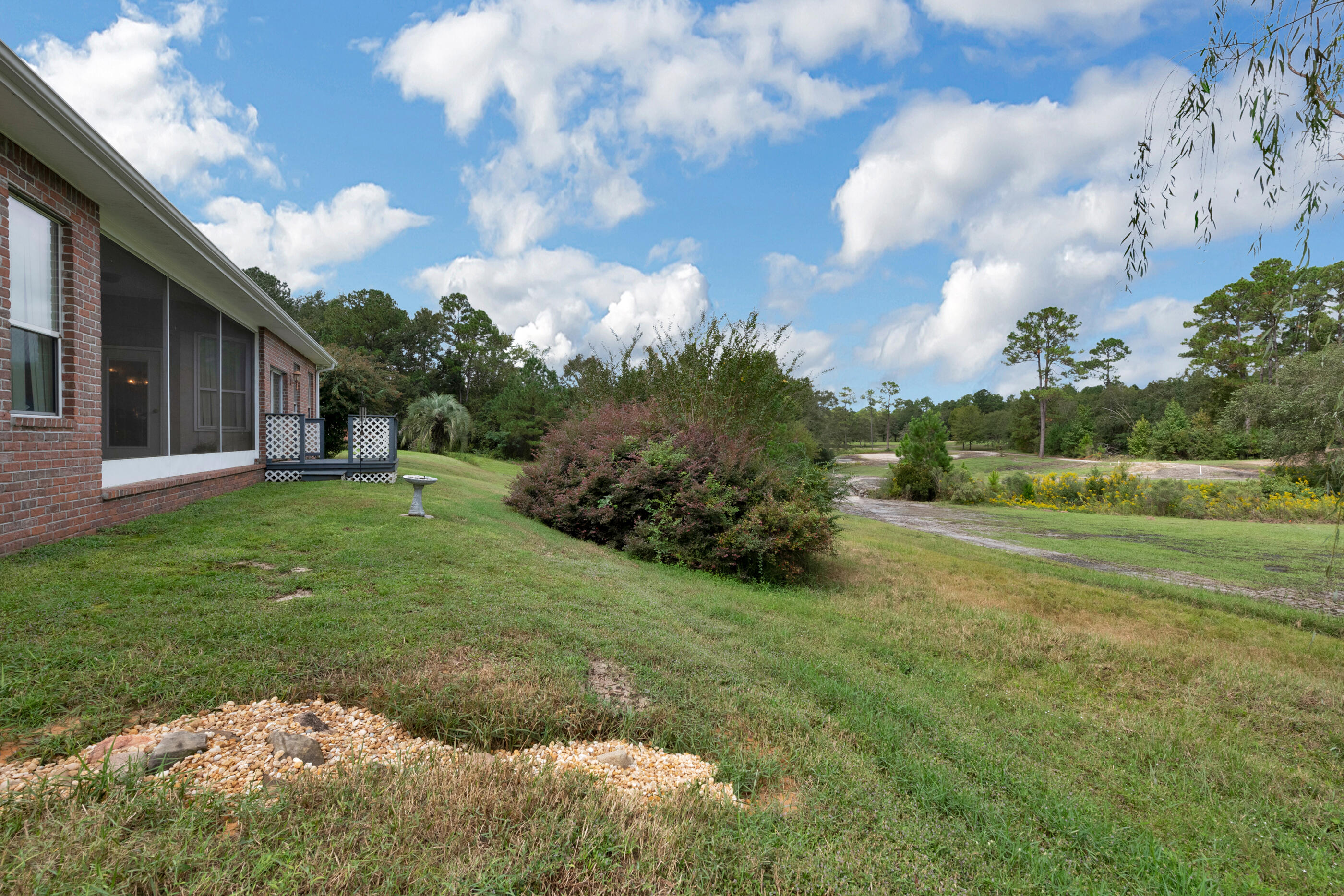 FOXWOOD ESTATES 1 - Residential