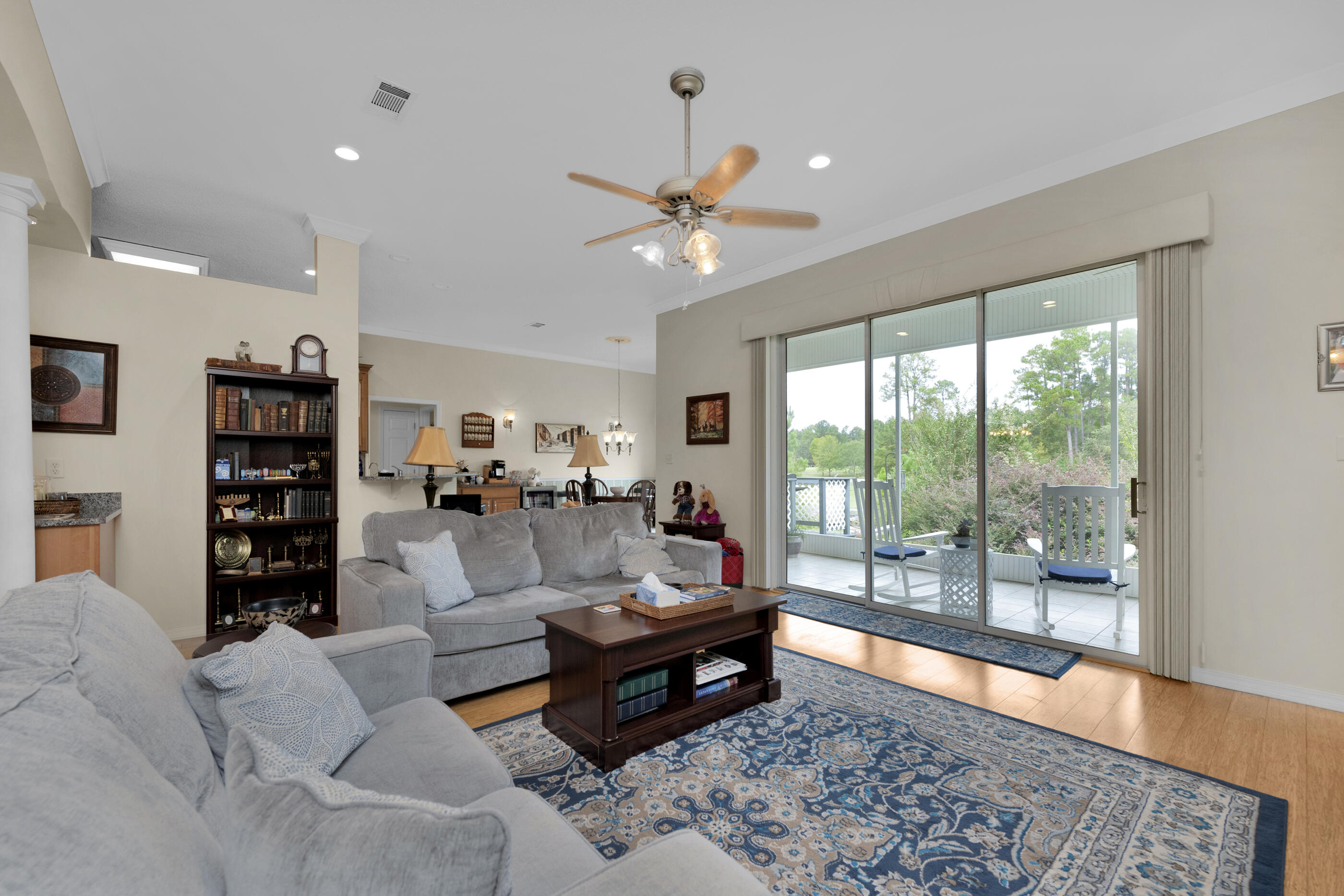 FOXWOOD ESTATES 1 - Residential