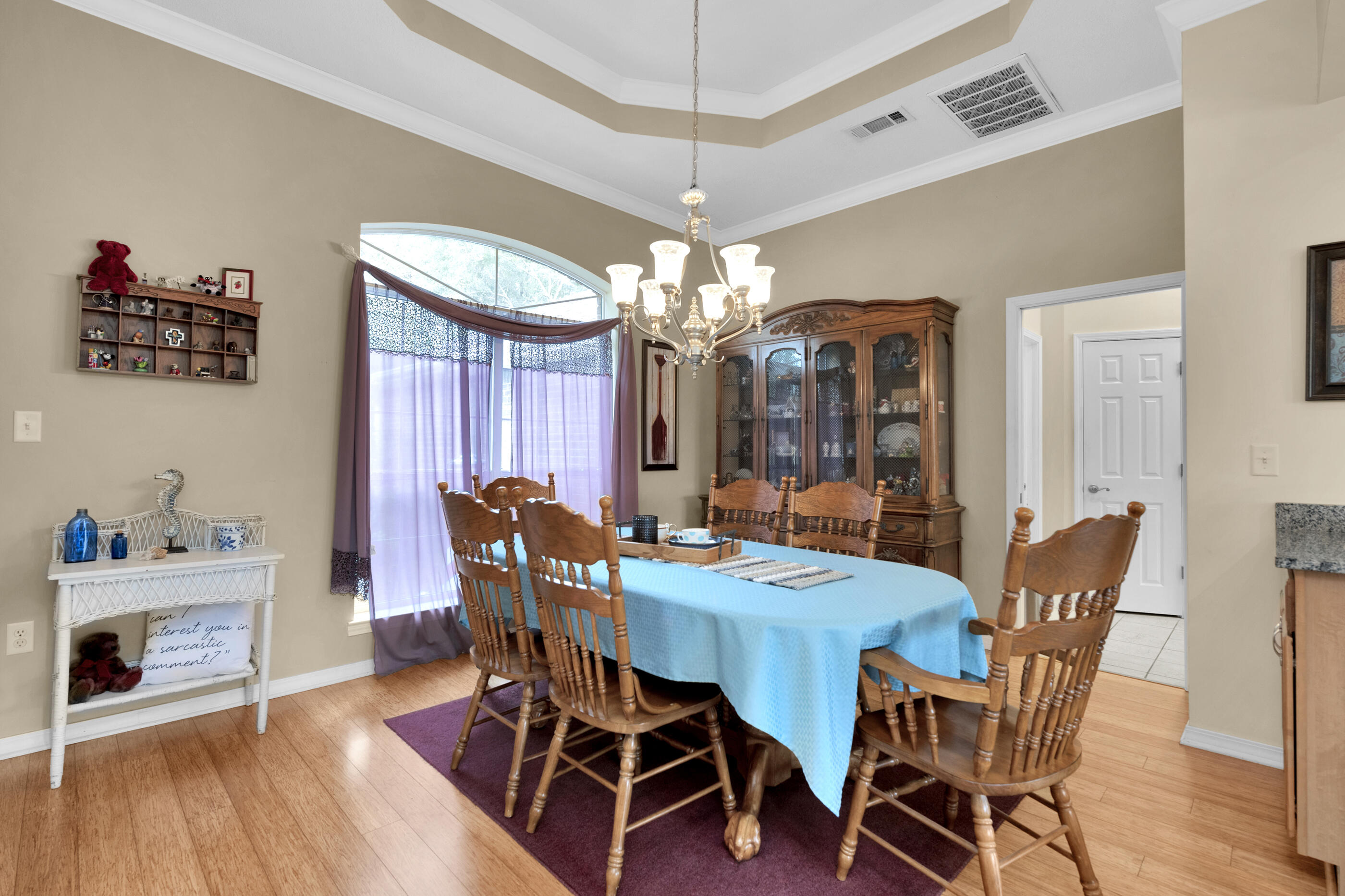 FOXWOOD ESTATES 1 - Residential