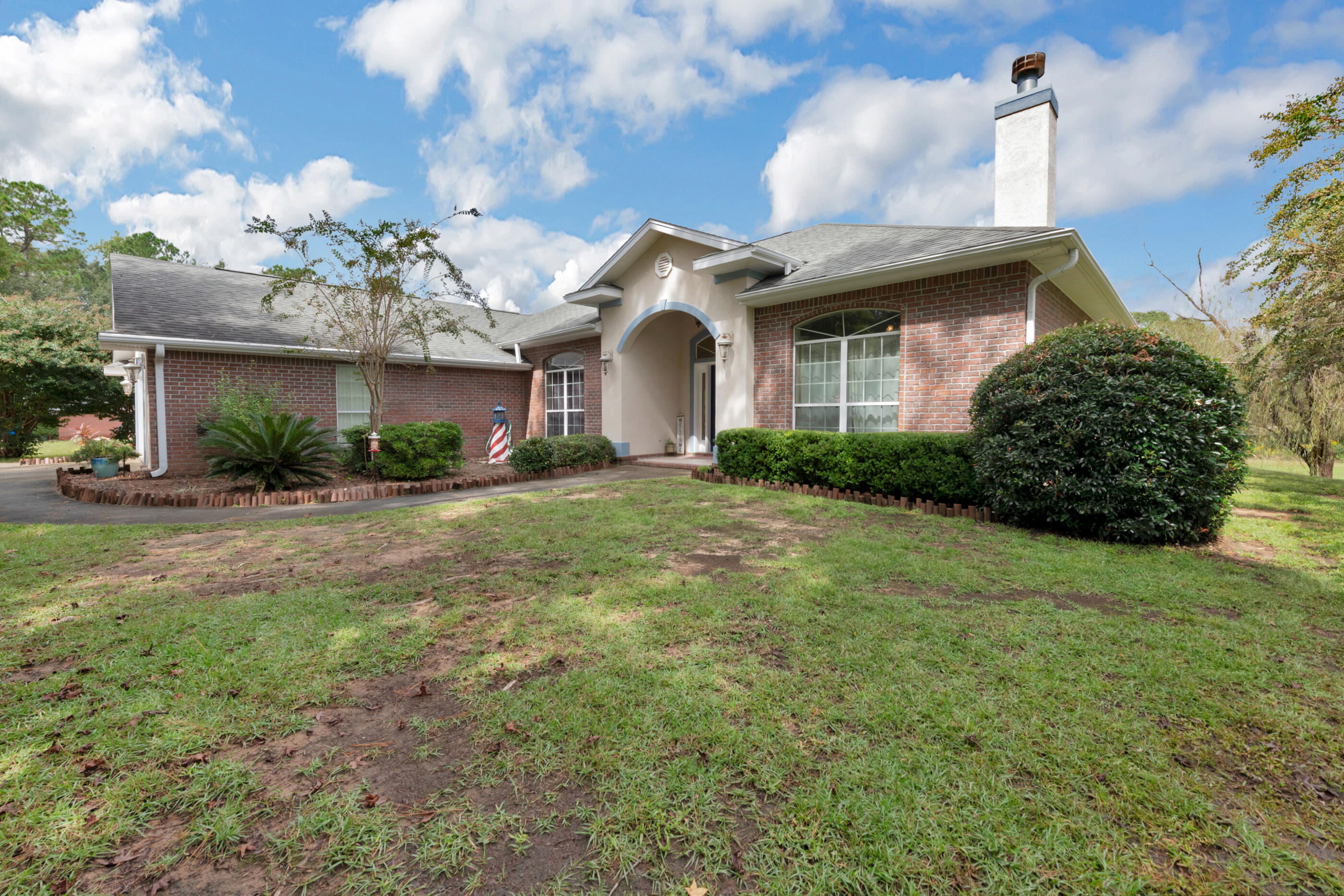 FOXWOOD ESTATES 1 - Residential