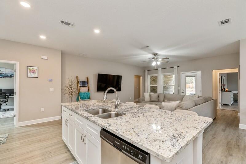 PINEY WOODS EST - Residential