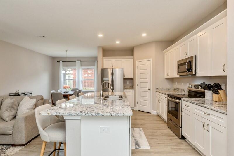 PINEY WOODS EST - Residential