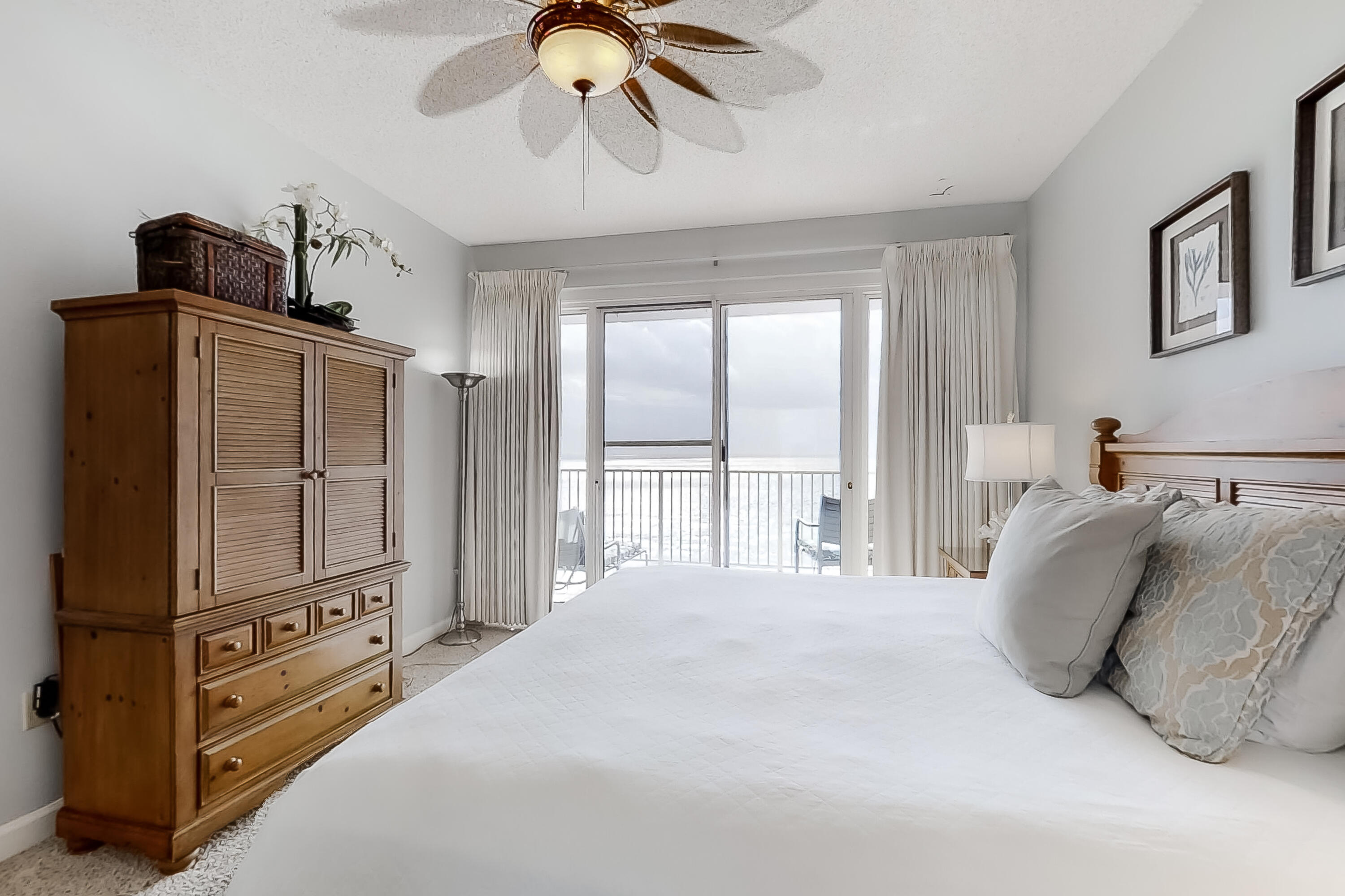 TIDES AT TOPS'L - Residential