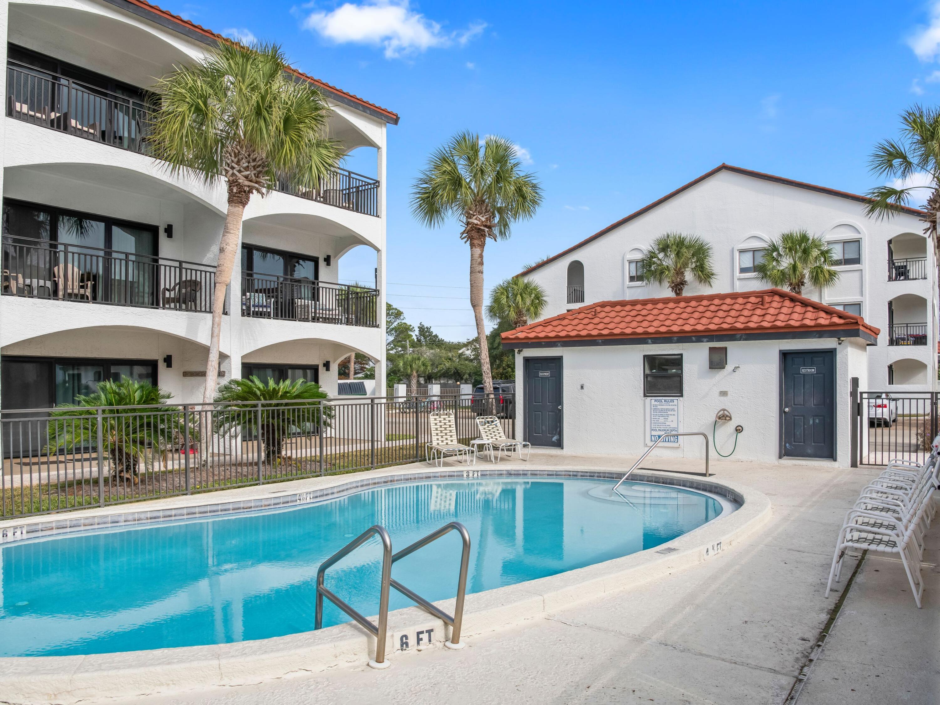 PALMS AT SEAGROVE CONDO UNIT D - Residential