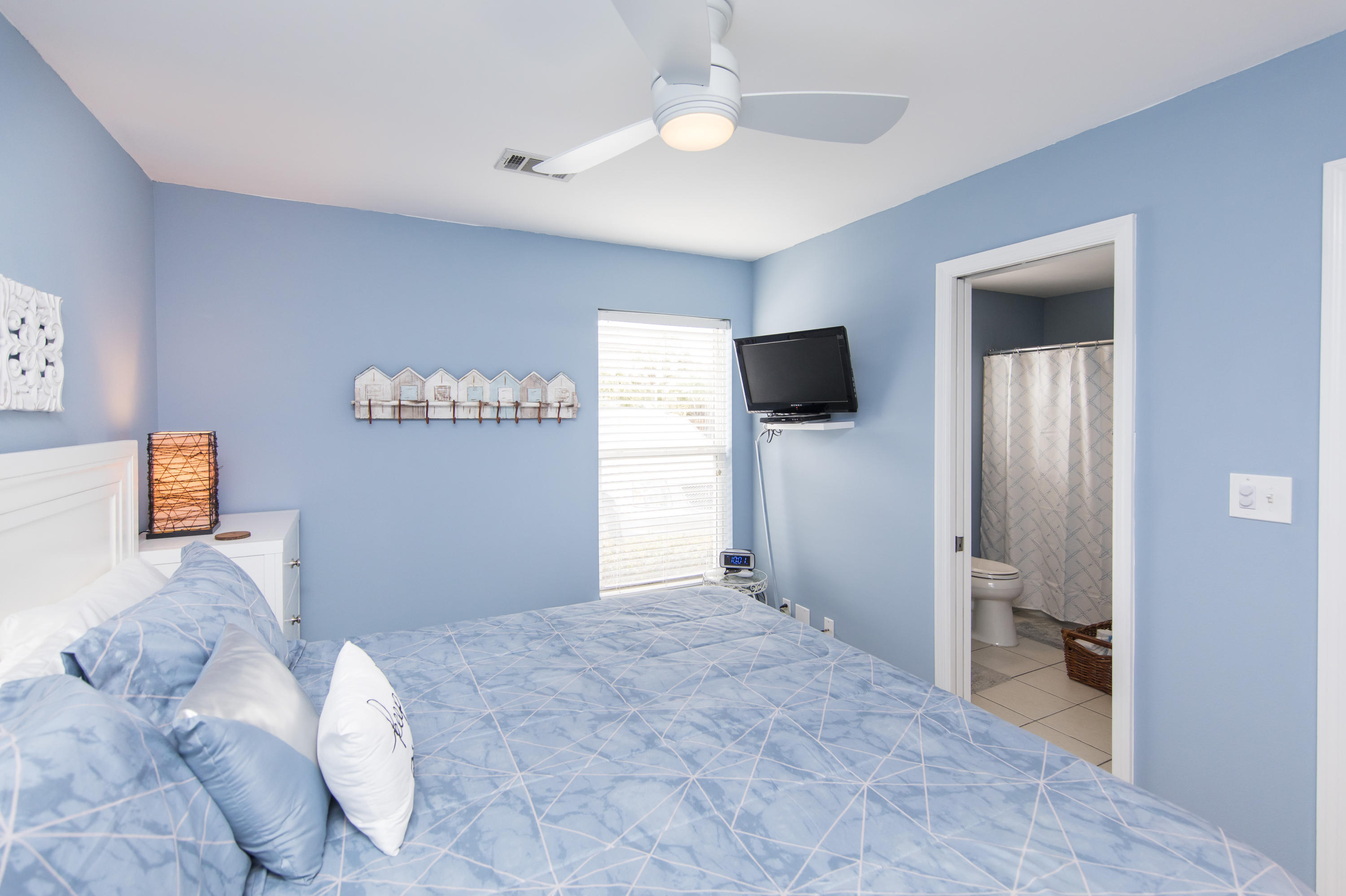 ROLLIN TIDE VILLAS - Residential