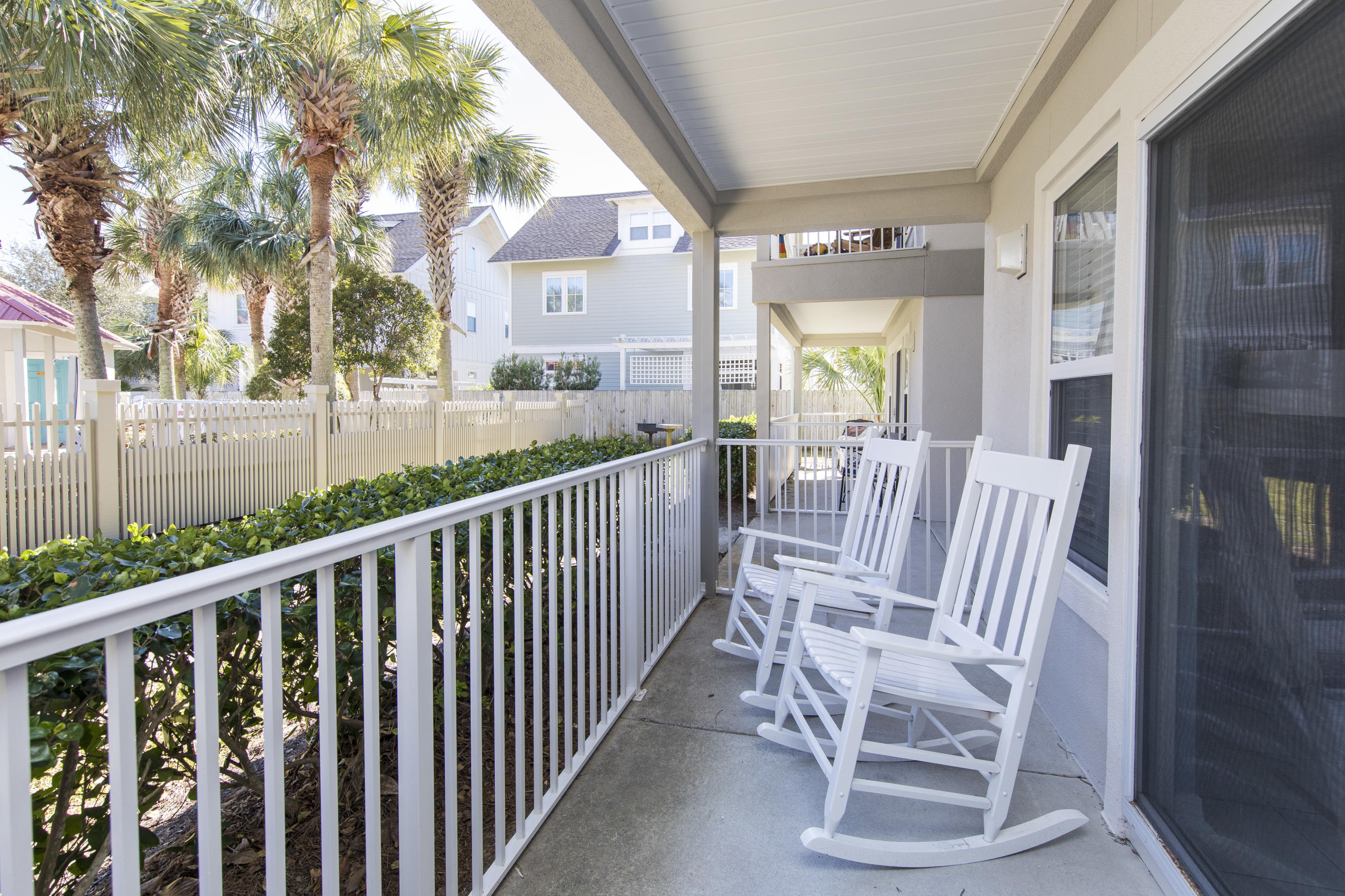 ROLLIN TIDE VILLAS - Residential