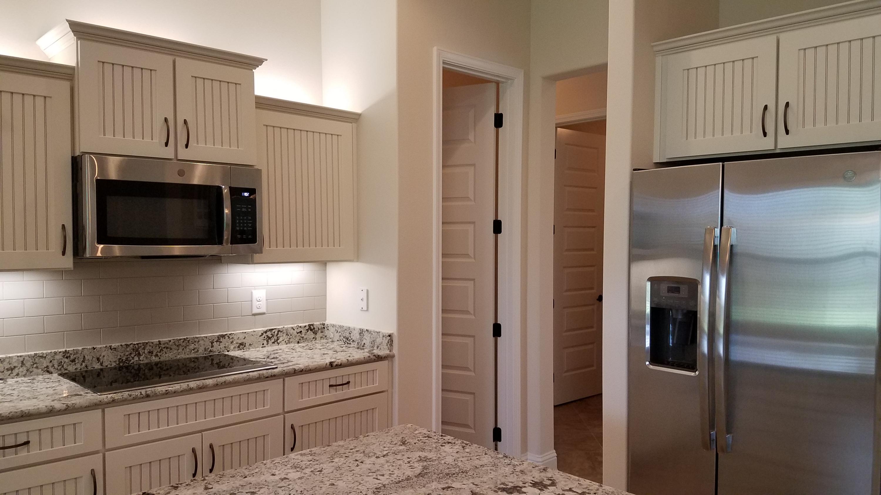 HOLLEY BY THE SEA - Residential