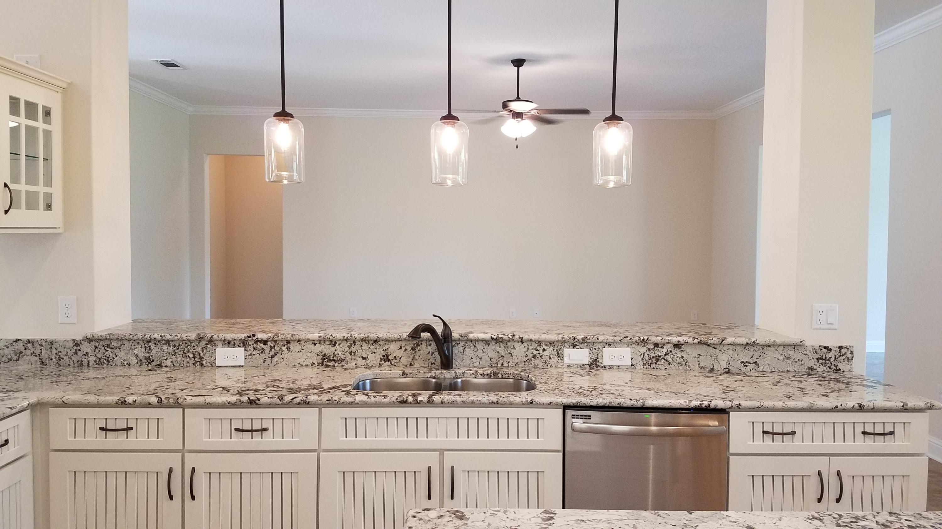 HOLLEY BY THE SEA - Residential