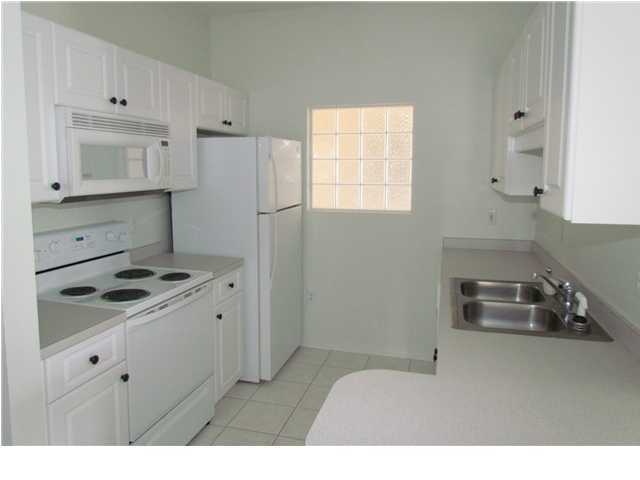 THE OAKS AT NICEVILLE PH II - Residential Lease