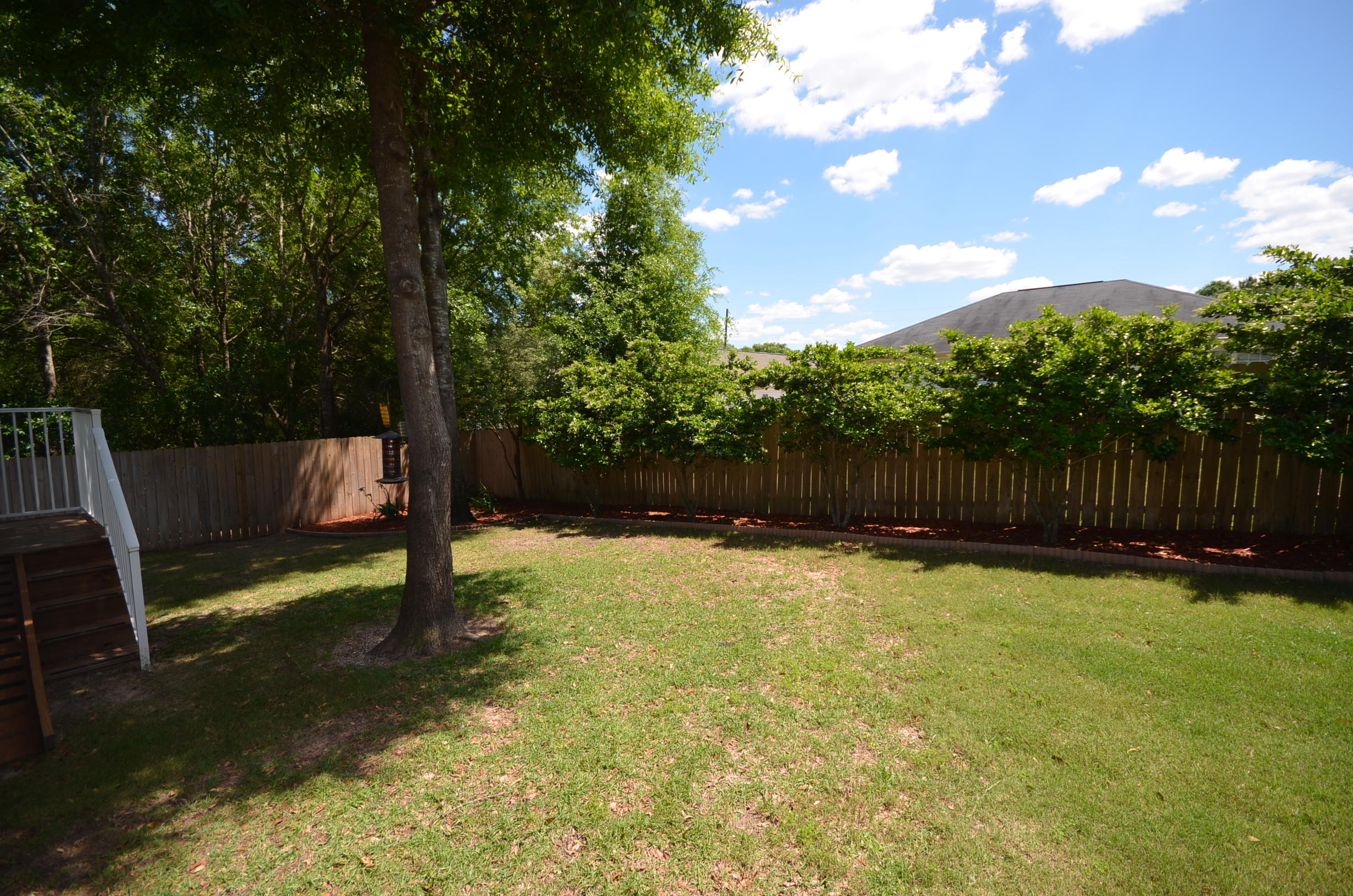 TRAILWOOD ESTATES - Residential