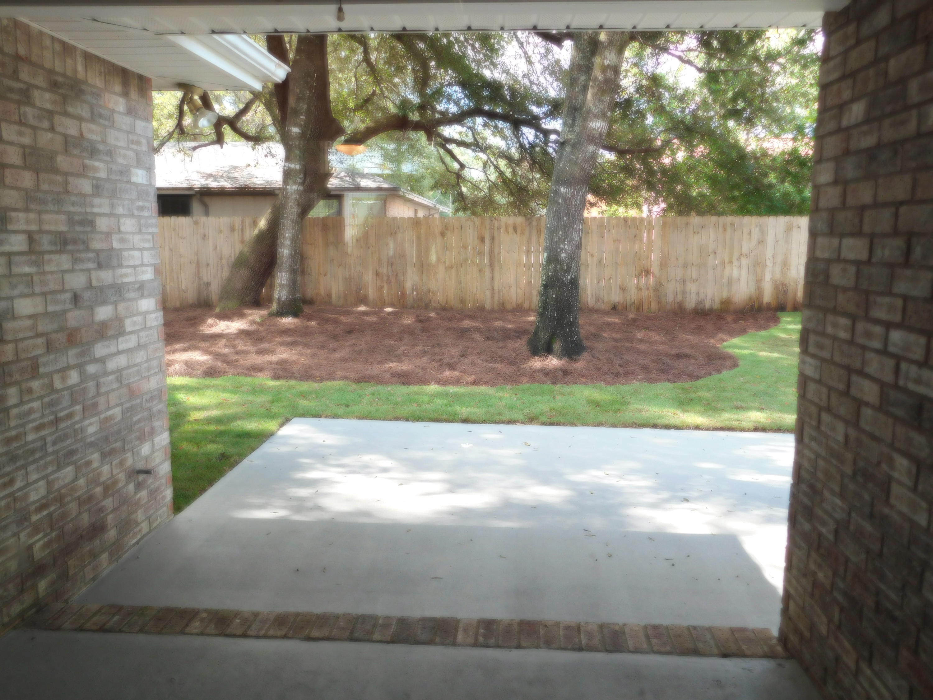 CEDAR LAKE - Residential