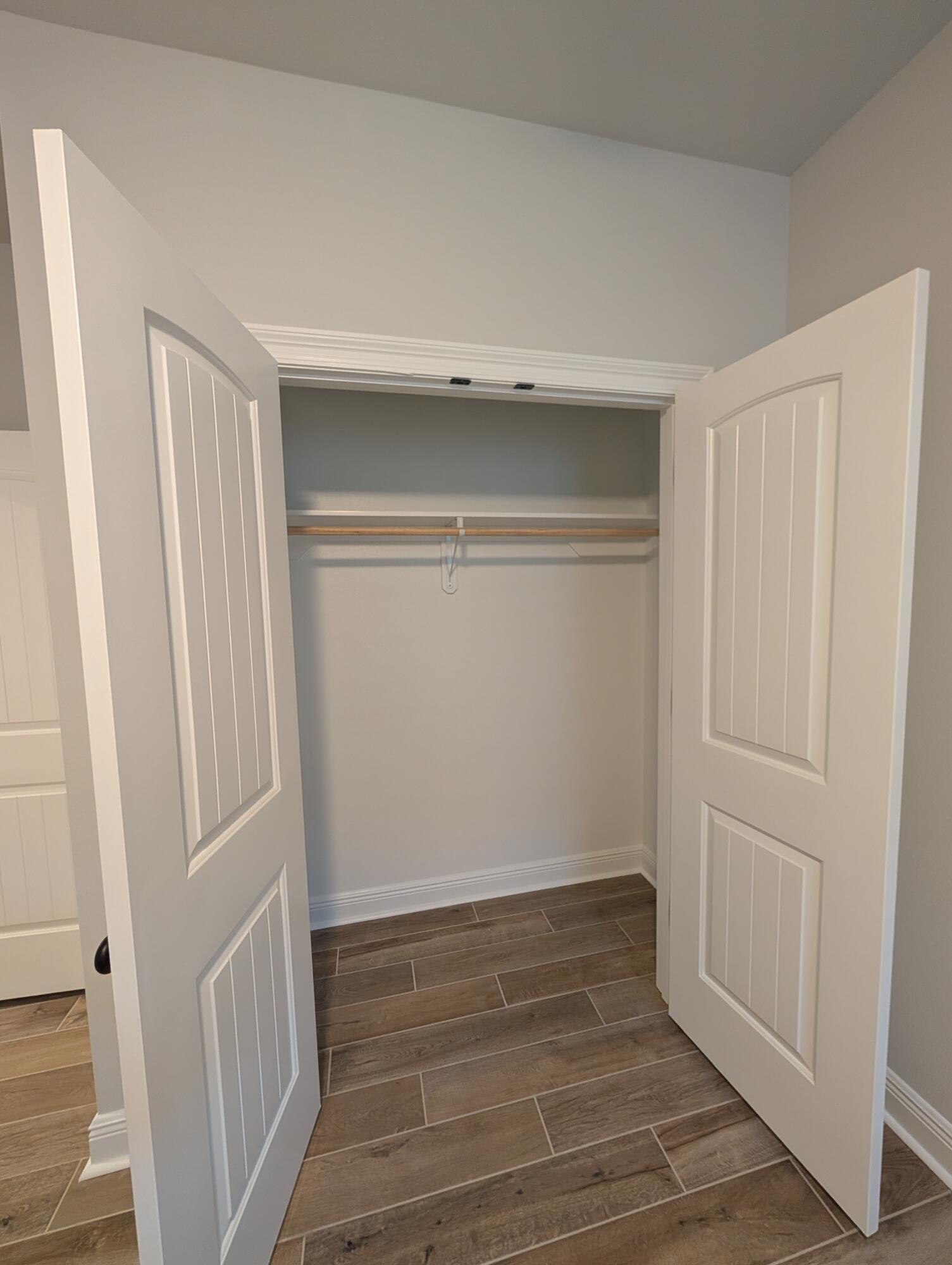 NATUREVIEW PH I - Residential Lease