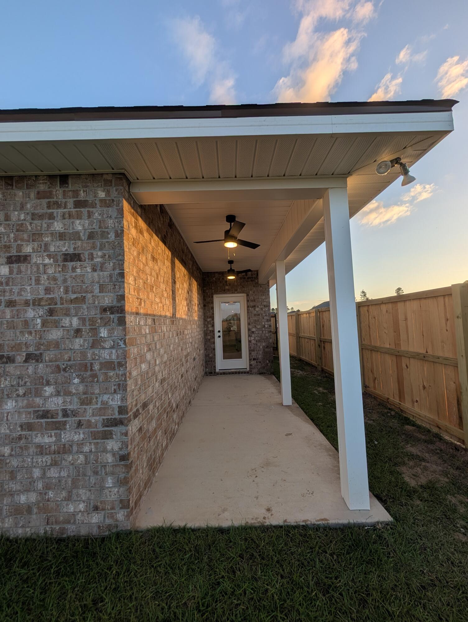 NATUREVIEW PH I - Residential Lease