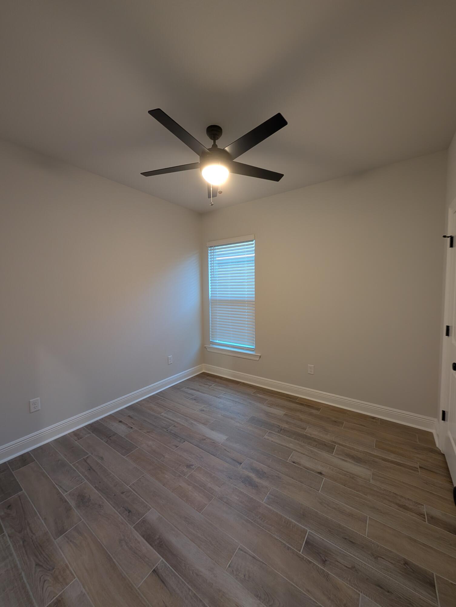 NATUREVIEW PH I - Residential Lease