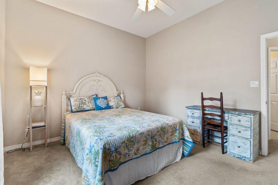 HAPPY HOLLOW - Residential