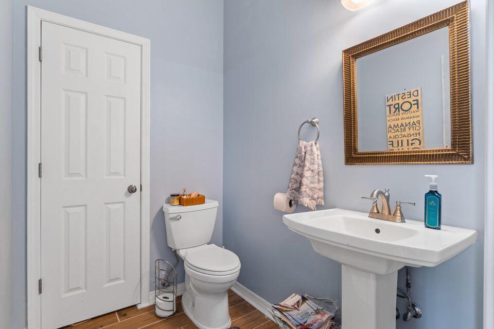 HAPPY HOLLOW - Residential