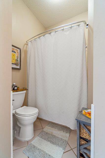 HAPPY HOLLOW - Residential