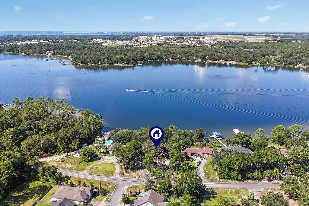 Niceville, Florida 32578, United States, 5 Bedrooms Bedrooms, ,3 BathroomsBathrooms,Residential,Pending,205125