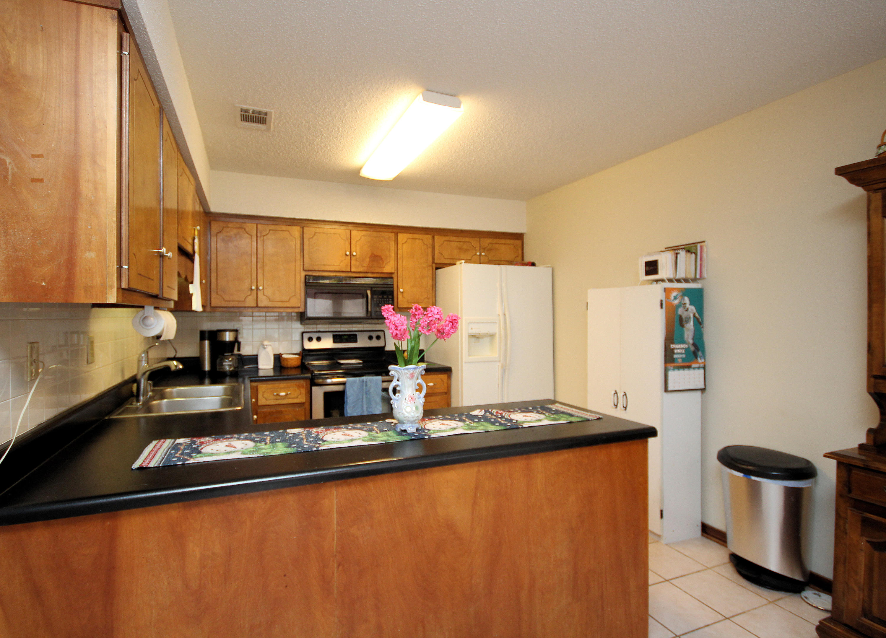 SHOAL WOOD ESTATES 1ST PH 3 - Residential