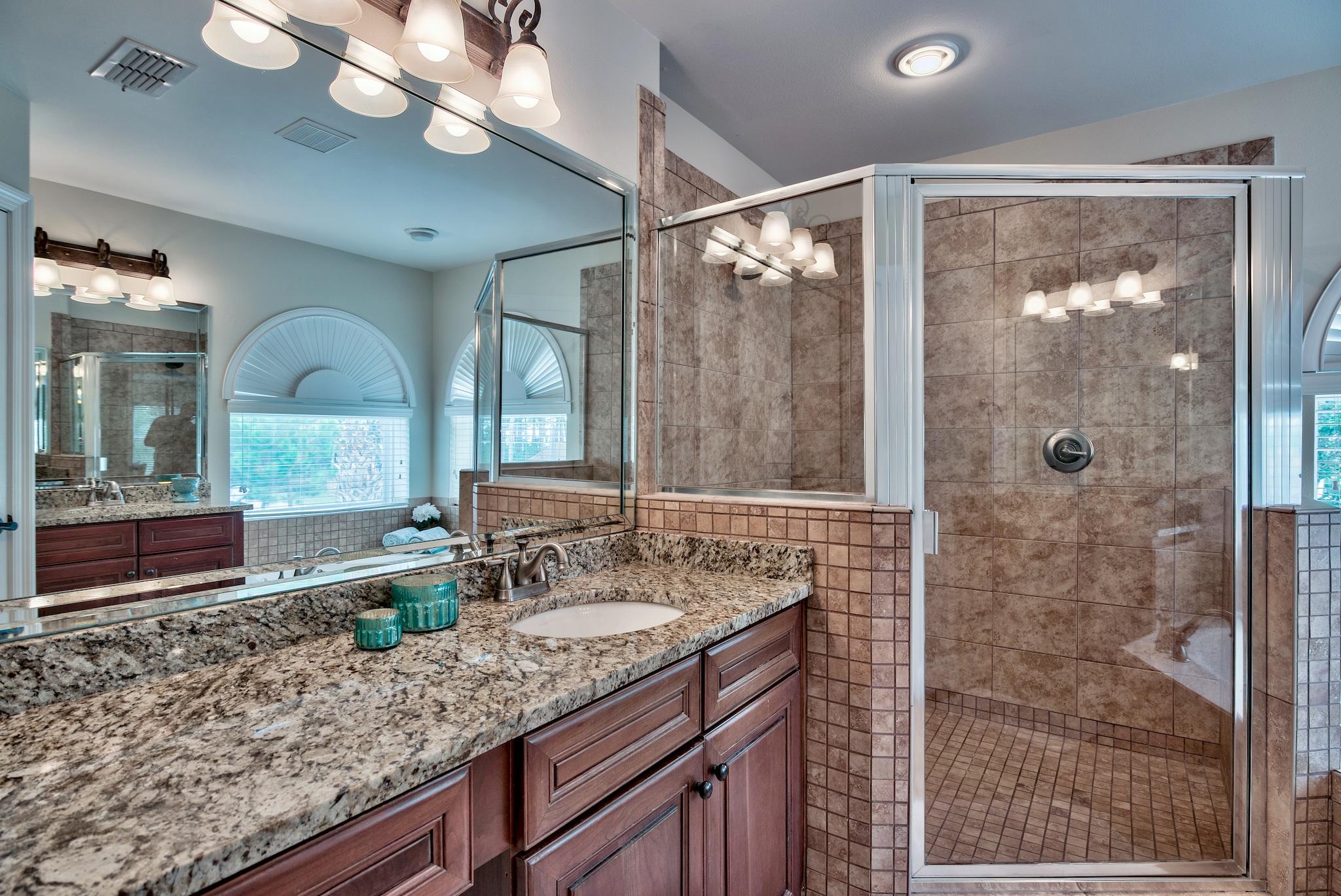 BAYWALK LANDING - Residential