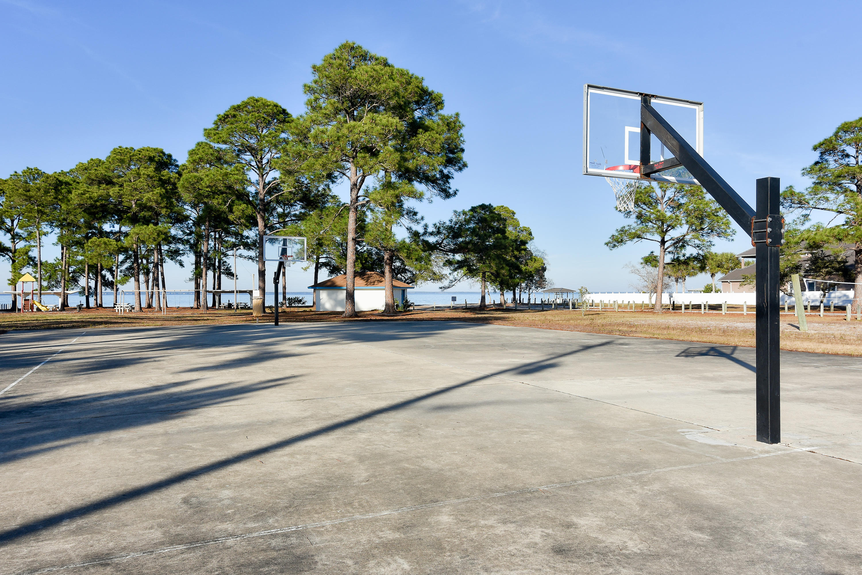 BAYWALK LANDING - Residential