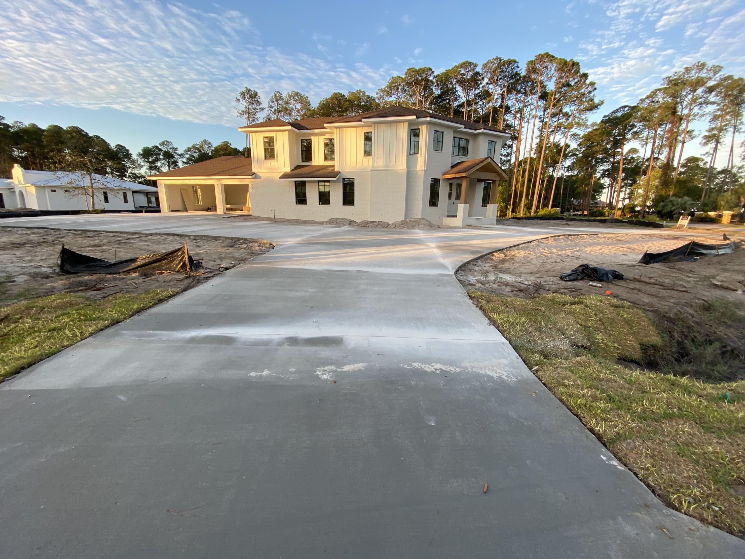 DRIFTWOOD ESTATES - Lot 18 - Residential