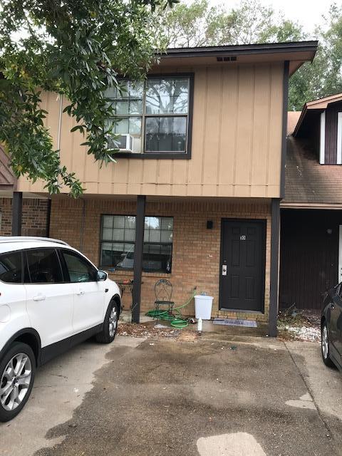 OAK WOOD T/H - Residential