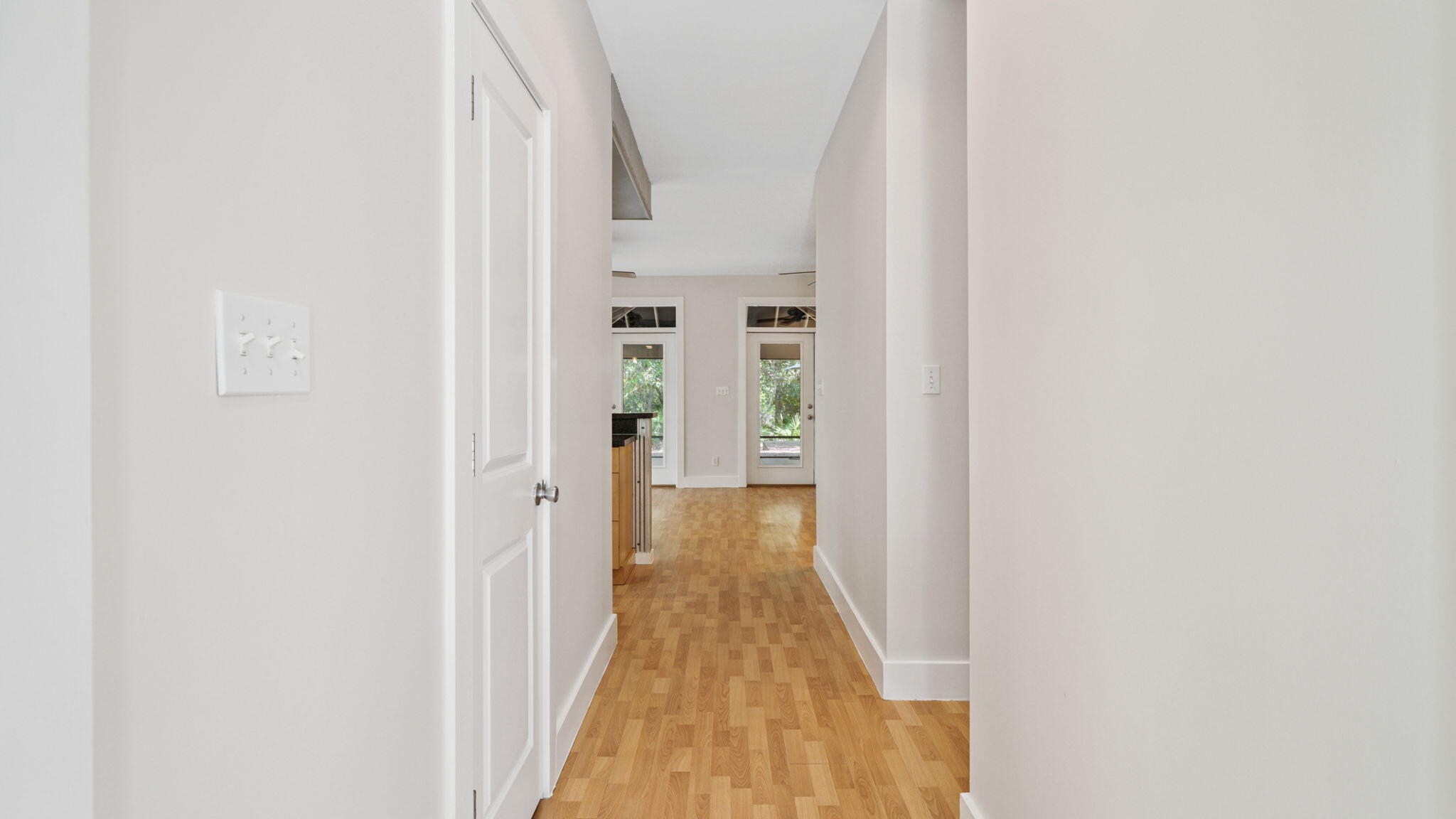 100 Ivy Lane