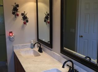 COUNTRYVIEW ESTATES 10TH ADDN - Residential