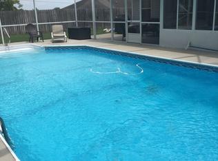 COUNTRYVIEW ESTATES 10TH ADDN - Residential