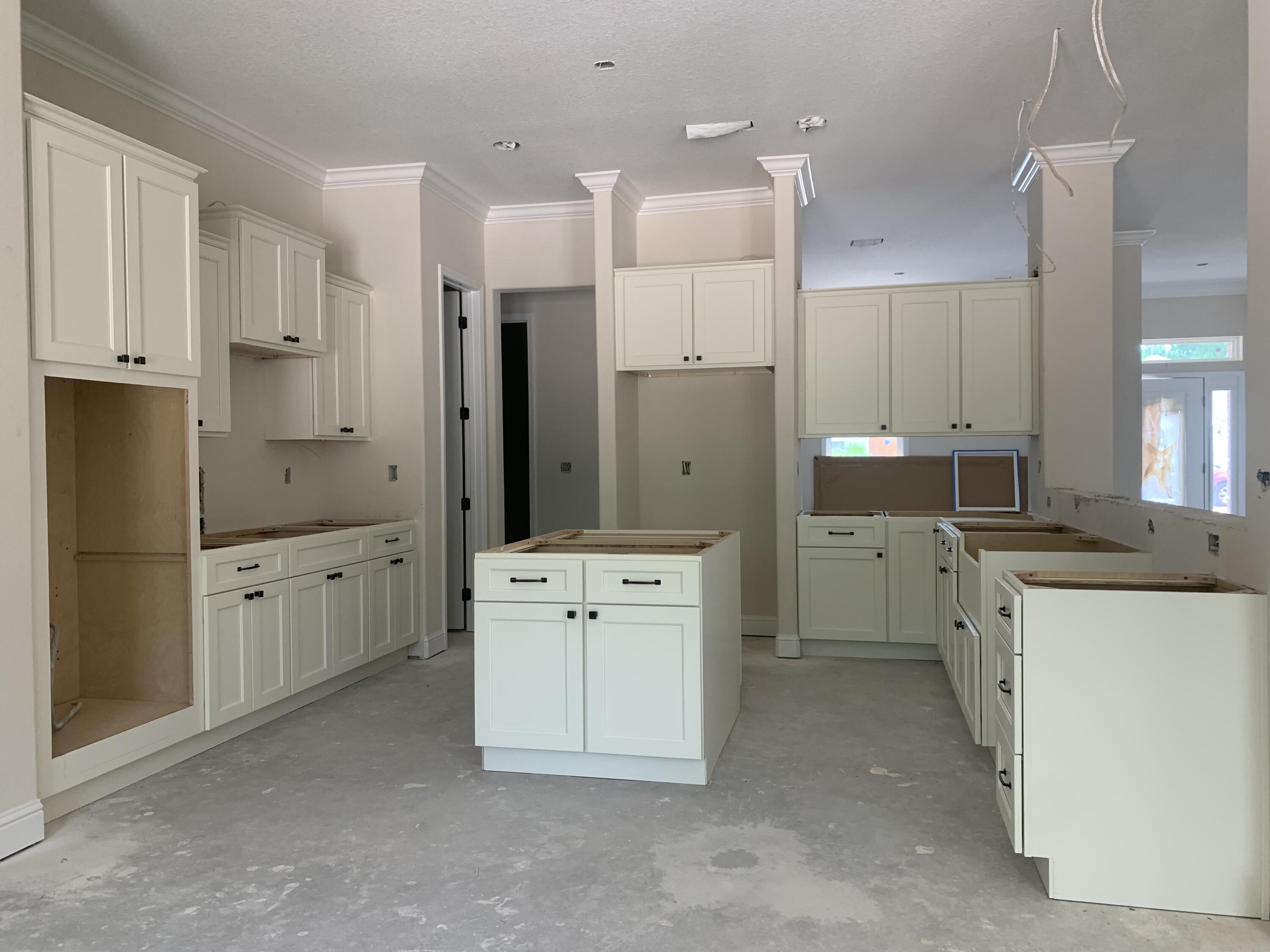 HOLLEY BY THE SEA - Residential