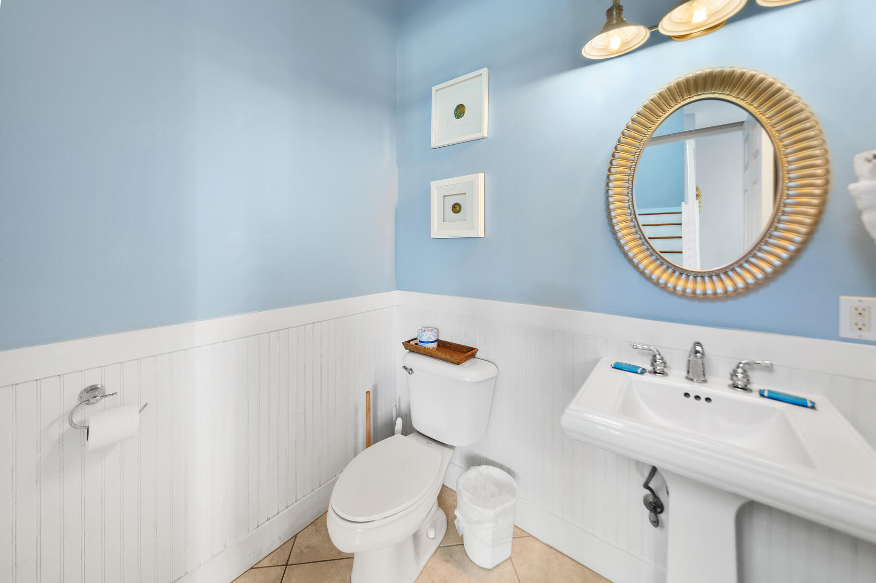 EMERALD WATERS VILLAGE - Residential