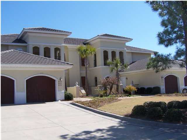 Pine Ridge is one of the newer subdivisions on the beachside of the property in the Sandestin Beach Resort. This 3 bedroom 3 bath has a great golf course view and a large balcony to enjoy it. The kitchen has granite counter tops and you have a large separate laundry too. All the bedrooms have private baths and the master bath has a separate shower and whirl pool. New split bamboo floors add a tropical feel and you also have your own garage.