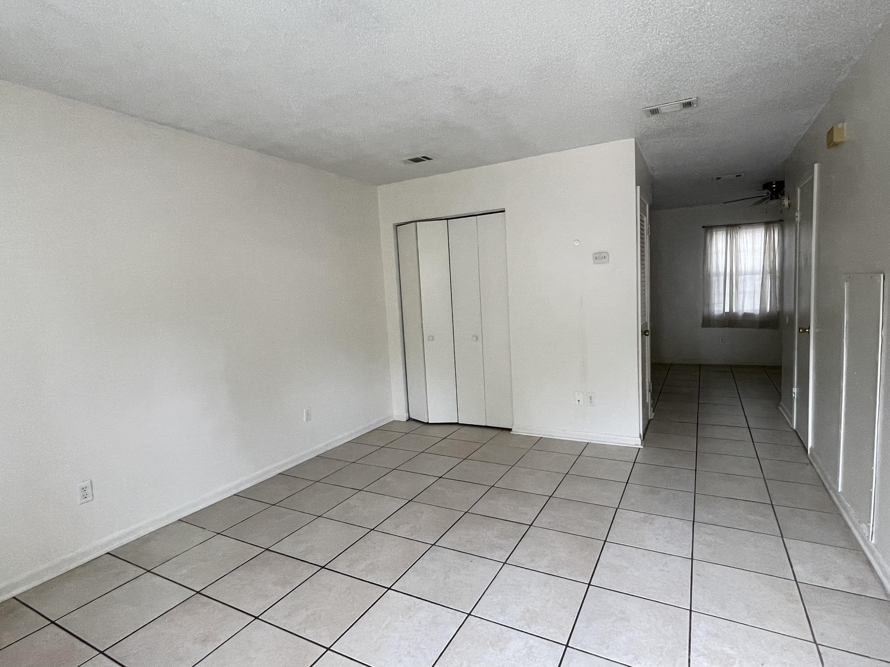 LEESA JENNIFER ACRES - Residential