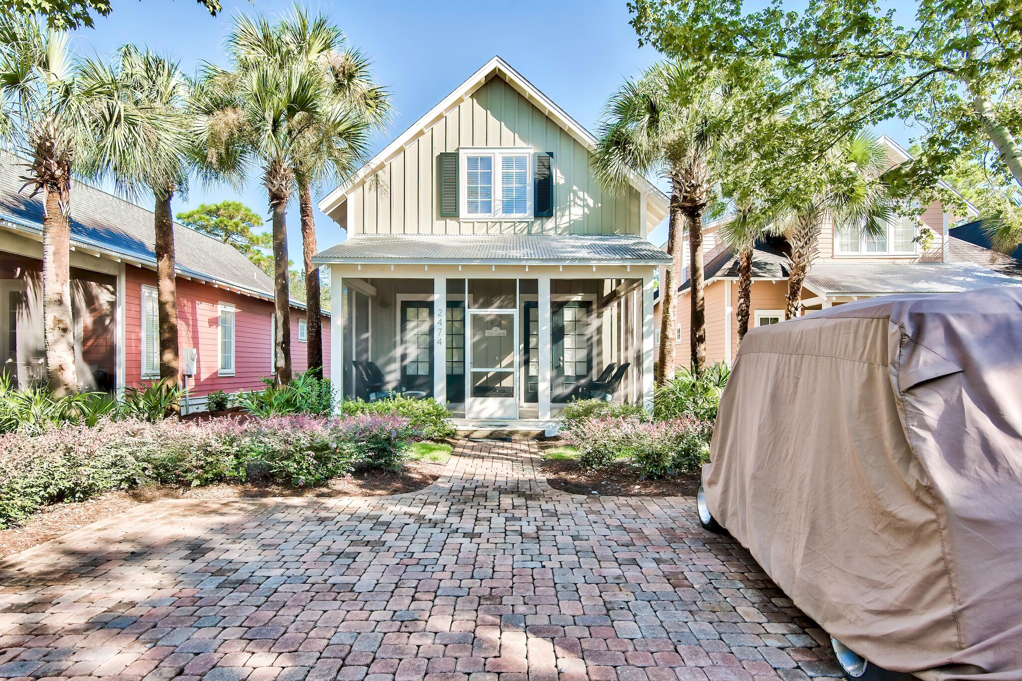 BUNGALOS AT SANDESTIN - Residential