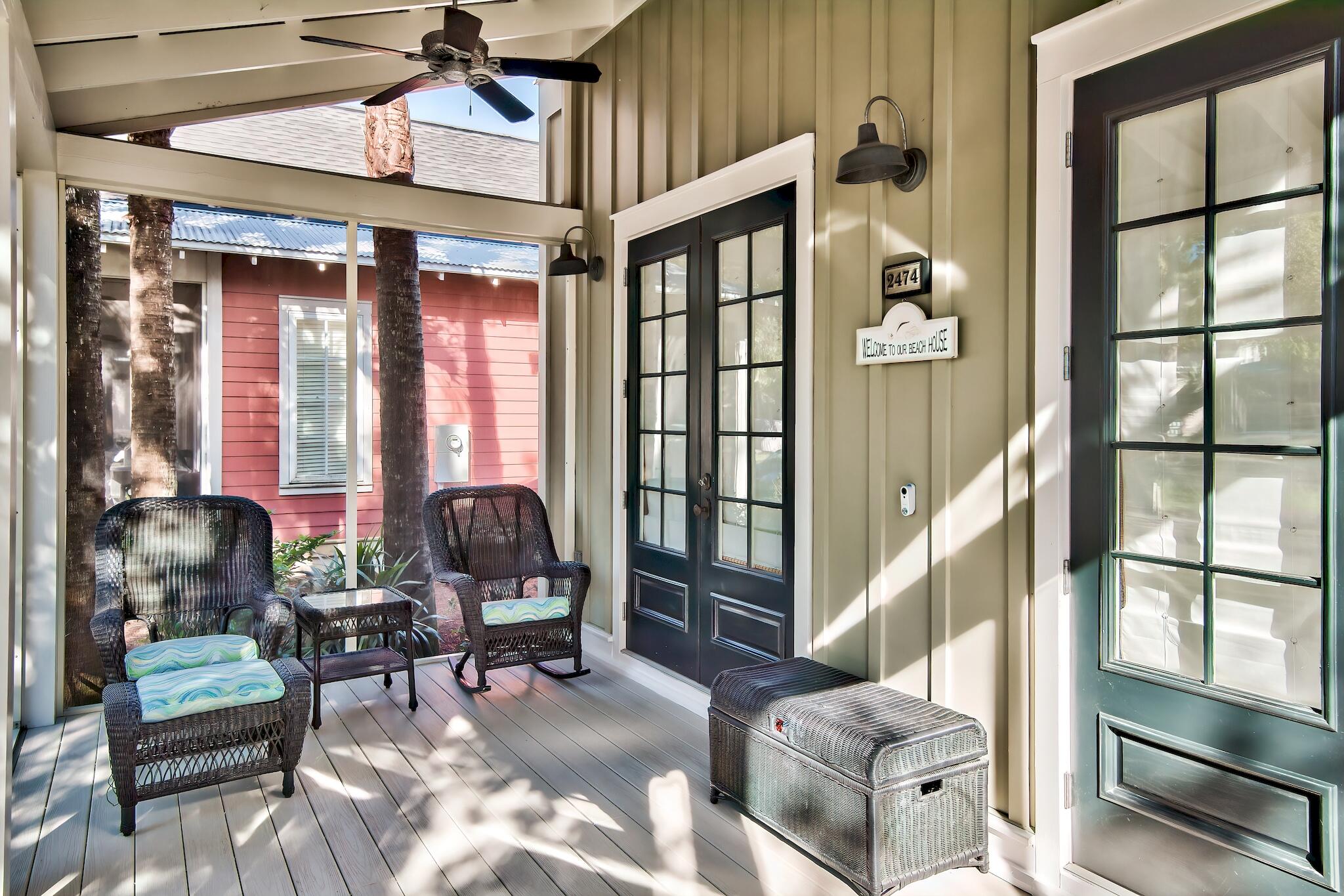 BUNGALOS AT SANDESTIN - Residential