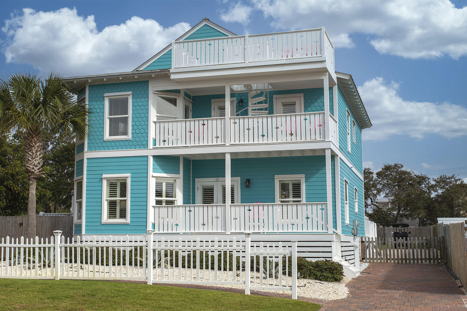 CRYSTAL BEACH - Residential