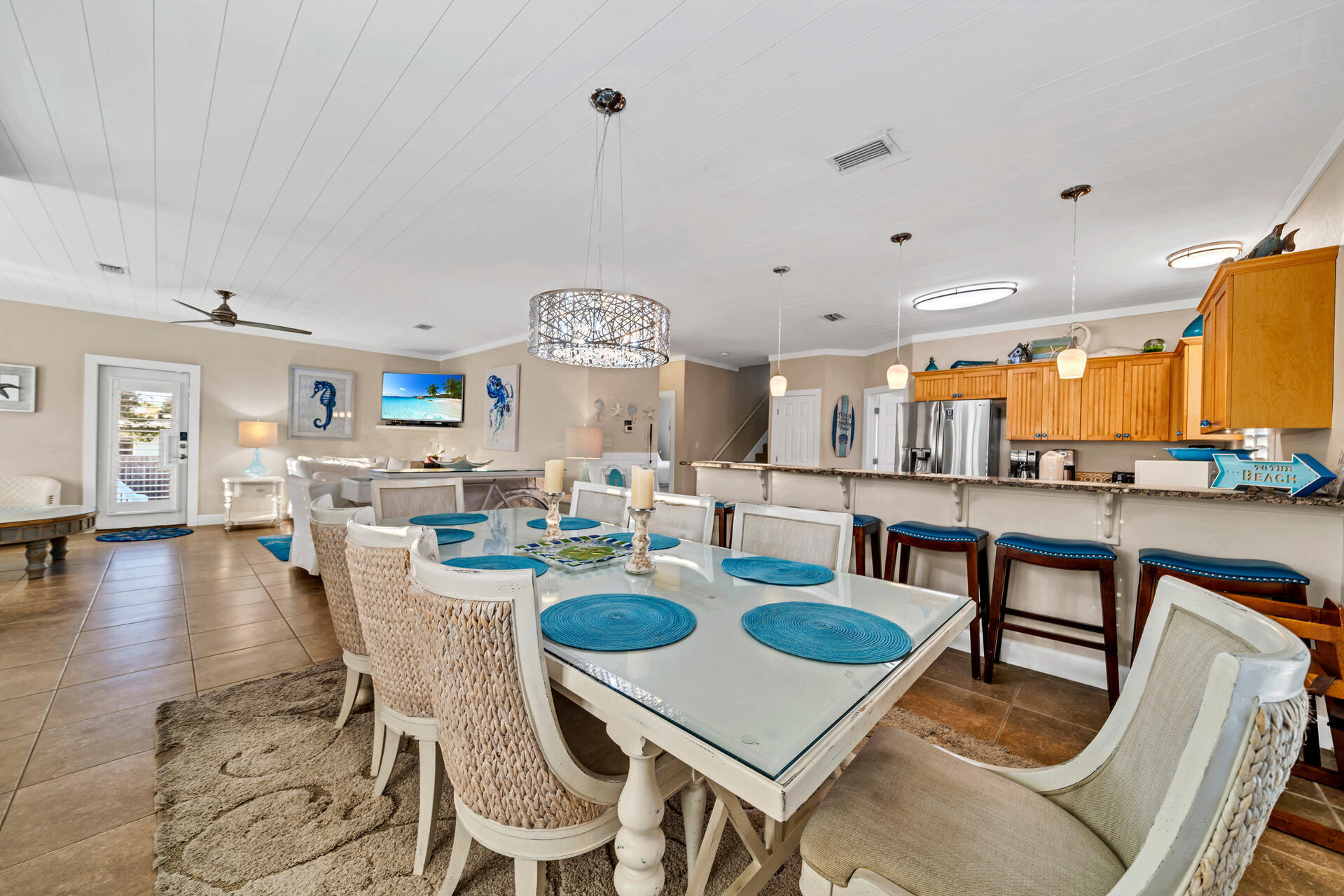 CRYSTAL BEACH - Residential