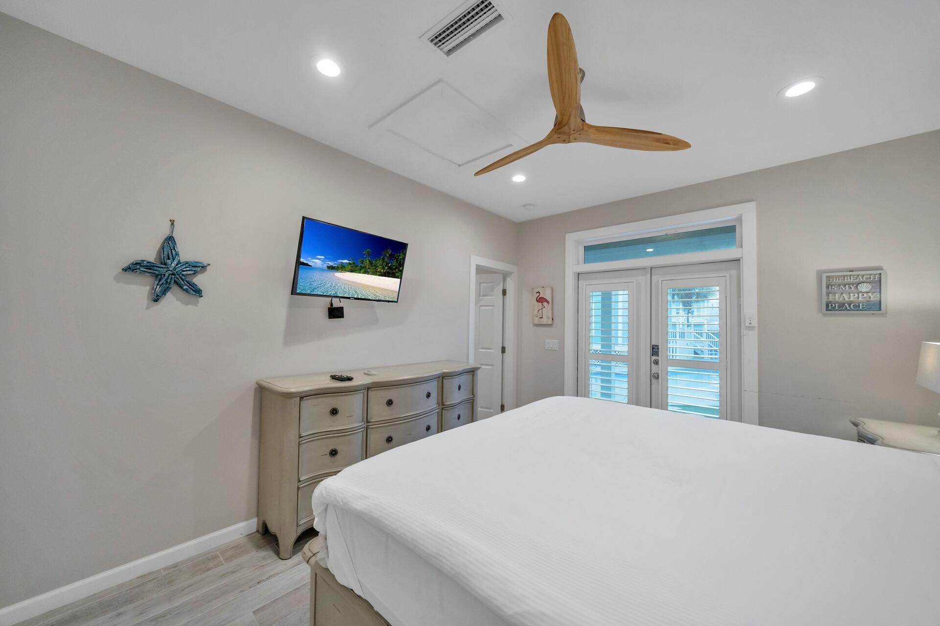 CRYSTAL BEACH - Residential