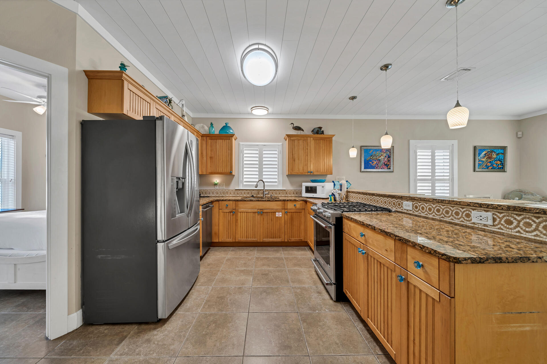 CRYSTAL BEACH - Residential