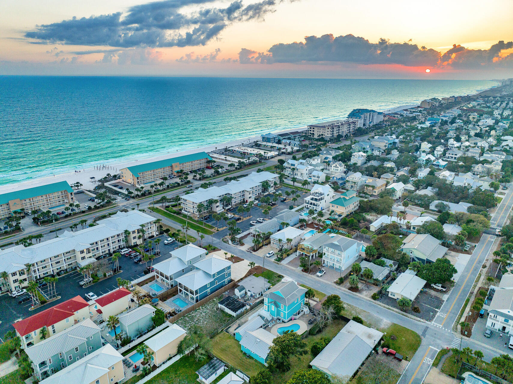 CRYSTAL BEACH - Residential