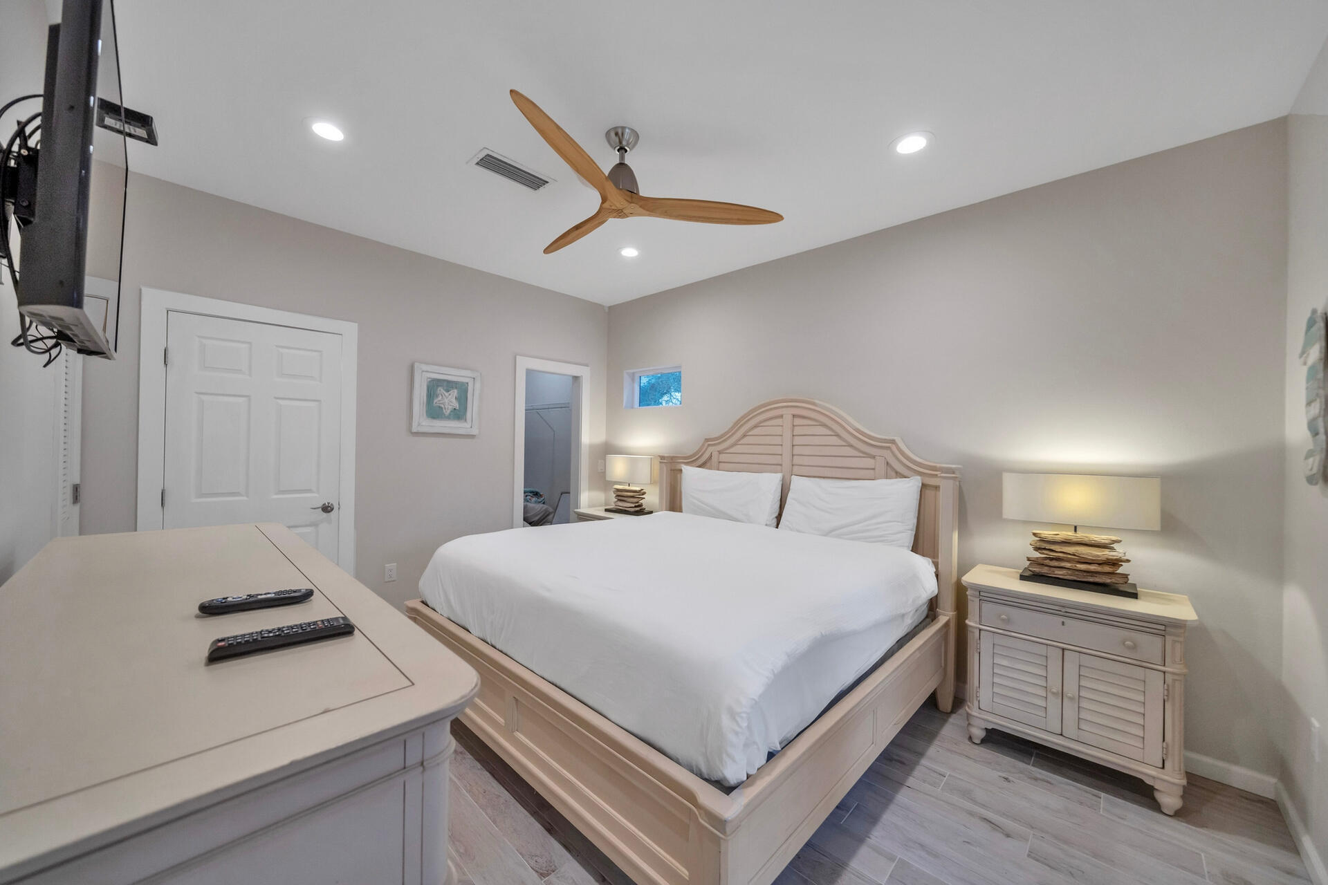 CRYSTAL BEACH - Residential