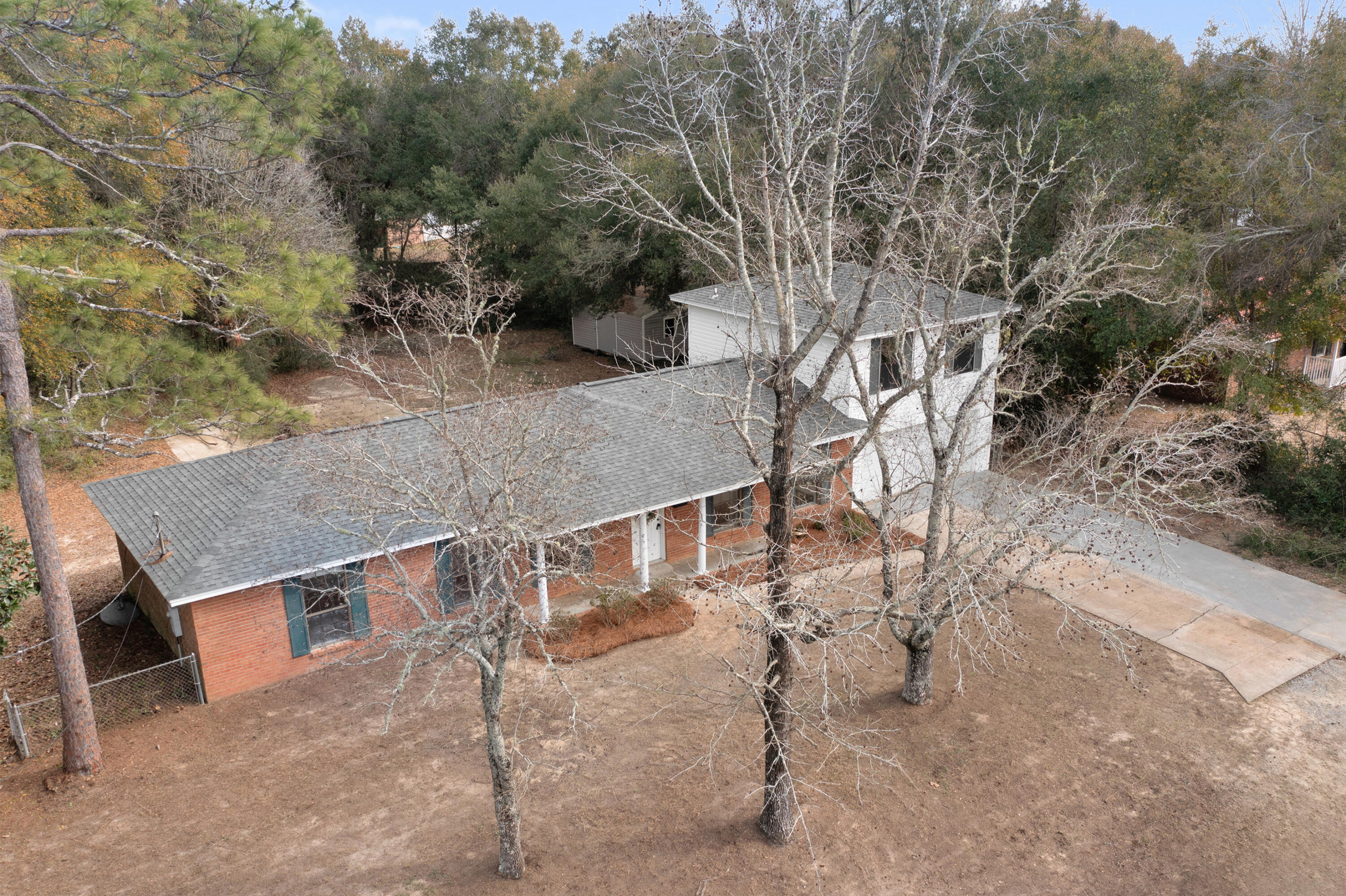 NO RECORDED SUBDIVISION - Residential