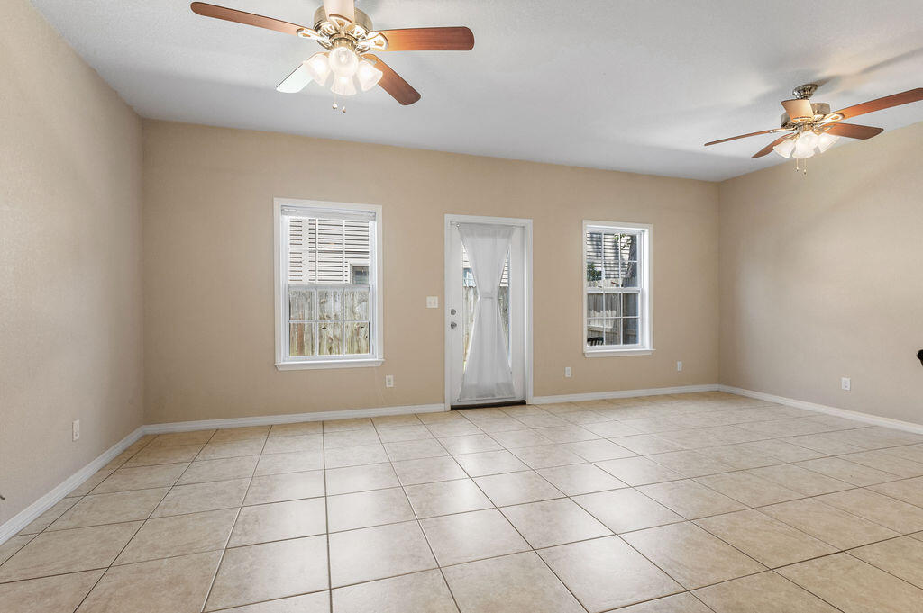 Savannah Heights T/H - Residential