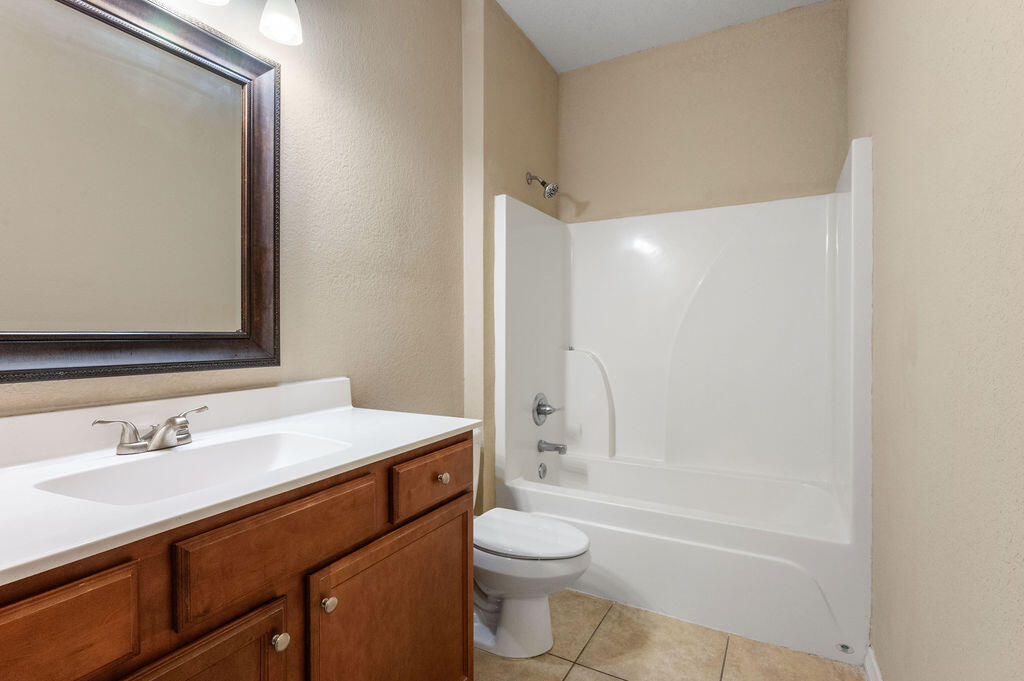 Savannah Heights T/H - Residential