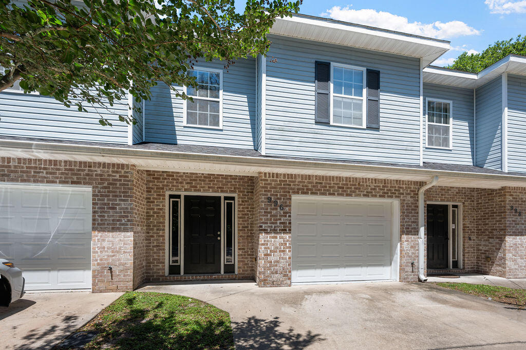 Savannah Heights T/H - Residential