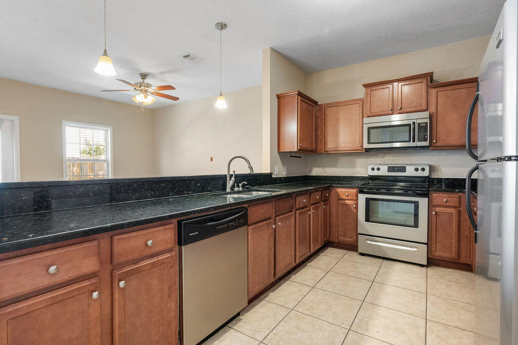 Savannah Heights T/H - Residential