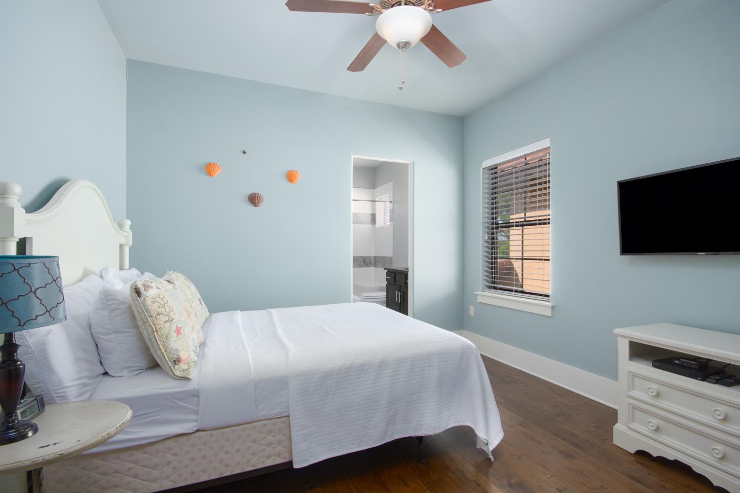 VILLA LAGO - Residential